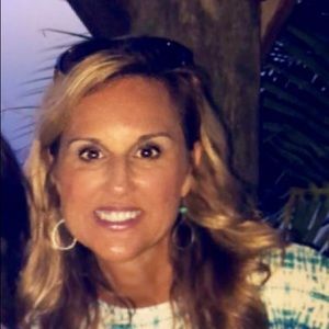 Meet your Posher, Lee anne